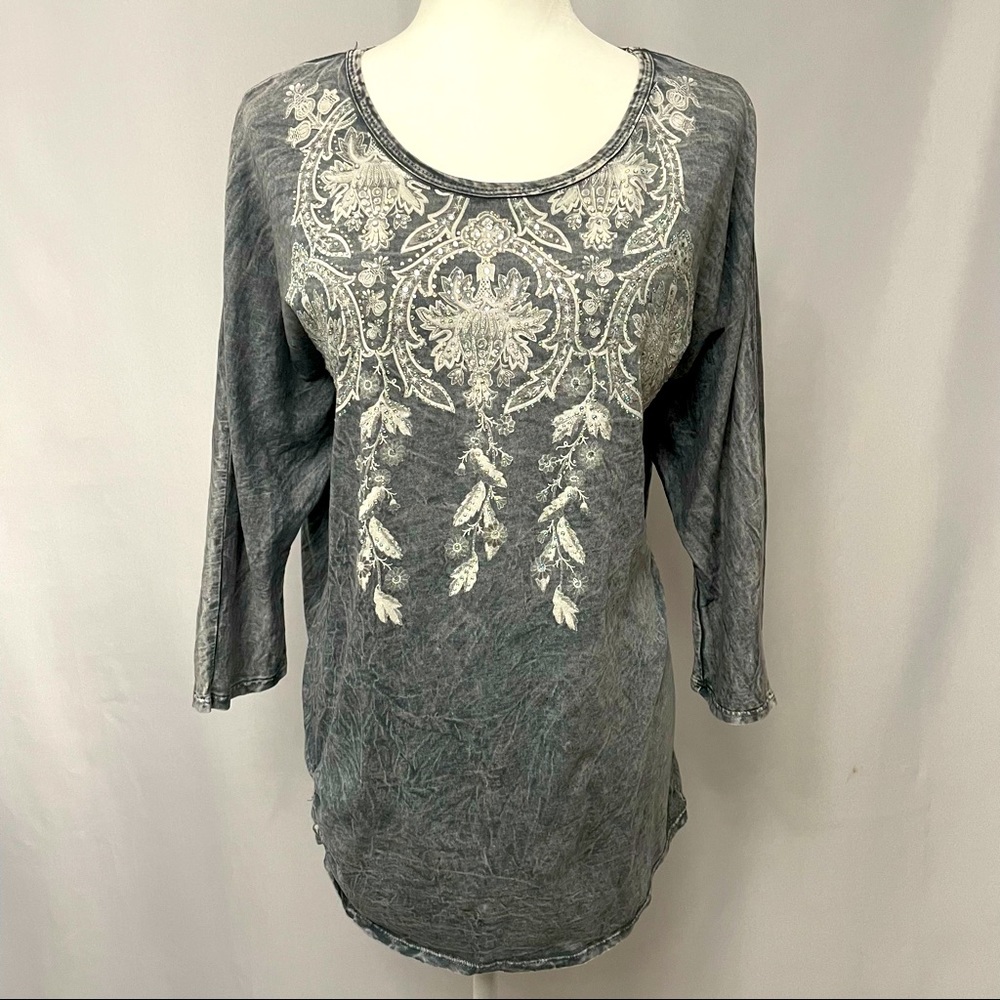 Vocal Rhinestone Embellished Long Sleeve Blouse